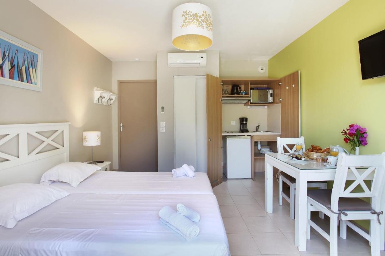 Residence Odalys Les Oceanides La Londe-les-Maures Exteriér fotografie
